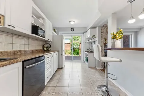 5 Harrington Court Kanata ON K2K 2S7