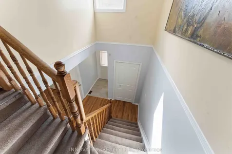 5 Harrington Court Kanata ON K2K 2S7