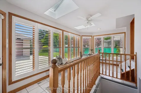9 Ottawa Crescent Guelph ON N1E 2A4