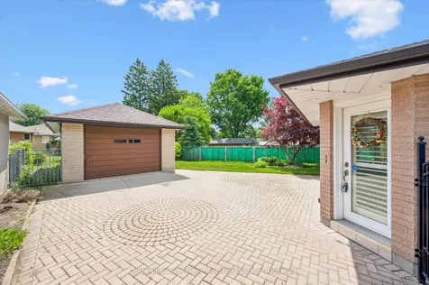 9 Ottawa Crescent Guelph ON N1E 2A4