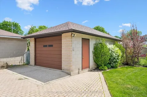 9 Ottawa Crescent Guelph ON N1E 2A4