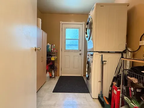 108 Dalys Road North Bay ON P1B 8G4