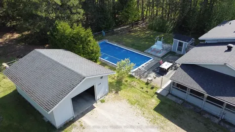108 Dalys Road North Bay ON P1B 8G4
