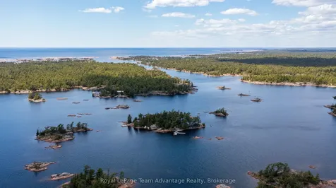 1 A906 Island The Archipelago ON P0G 1K0