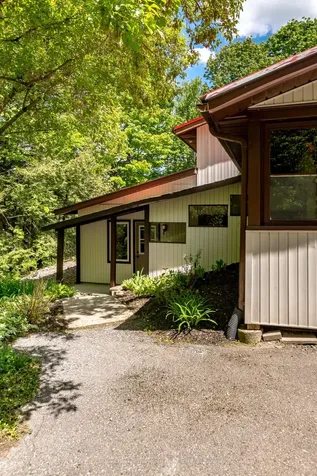 145 Ann Street Bracebridge ON P1L 1M1