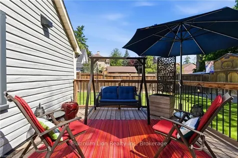 8 Tolhurst Avenue Brant ON N0E 1N0
