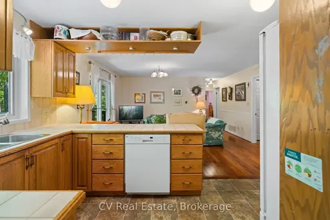 16 Breisacher Road Huntsville ON P1H 2N5