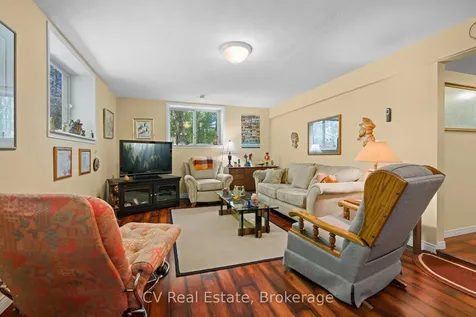 16 Breisacher Road Huntsville ON P1H 2N5