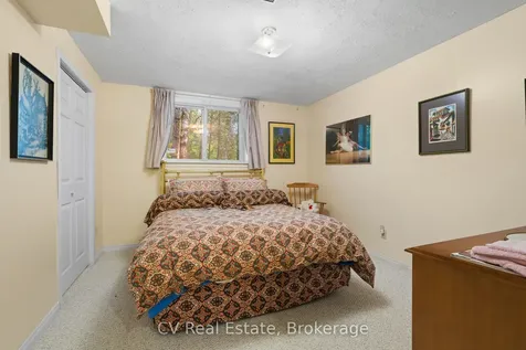 16 Breisacher Road Huntsville ON P1H 2N5