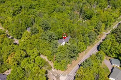 16 Breisacher Road Huntsville ON P1H 2N5