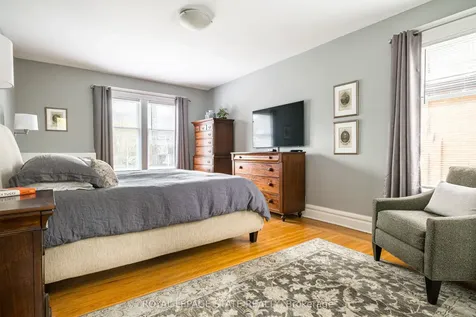 125 Delaware Avenue Hamilton ON L8M 1V2