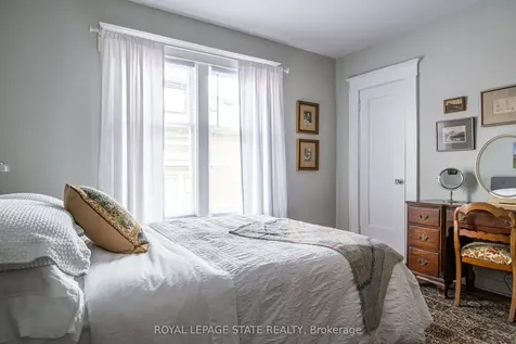 125 Delaware Avenue Hamilton ON L8M 1V2