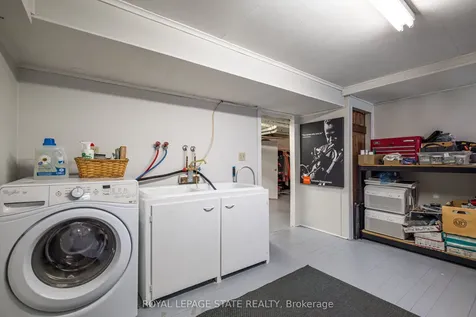 125 Delaware Avenue Hamilton ON L8M 1V2