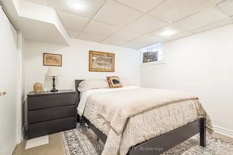 125 Delaware Avenue Hamilton ON L8M 1V2