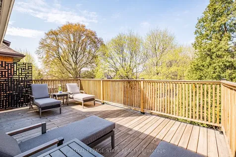 125 Delaware Avenue Hamilton ON L8M 1V2