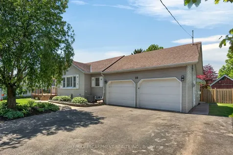 10 Elm Street Norfolk ON N3Y 3B3