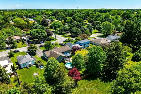10 Elm Street Norfolk ON N3Y 3B3