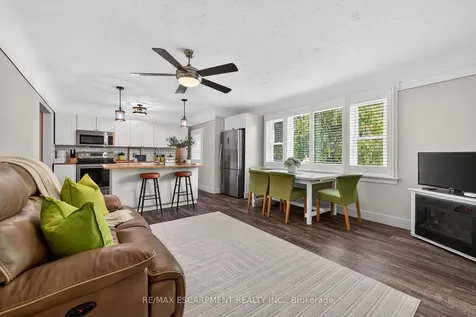 10 Elm Street Norfolk ON N3Y 3B3