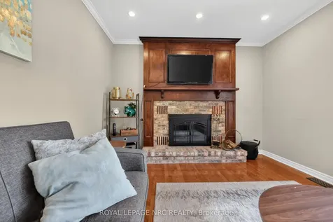 4 Bolger Drive St. Catharines ON L2N 7L3