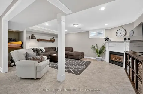 4 Bolger Drive St. Catharines ON L2N 7L3