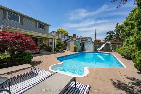 4 Bolger Drive St. Catharines ON L2N 7L3