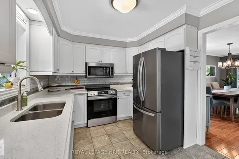 4 Bolger Drive St. Catharines ON L2N 7L3
