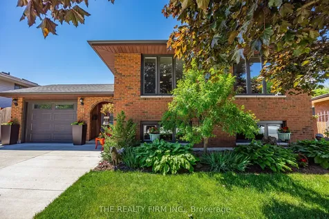 11 Brennan Drive Strathroy-caradoc ON N7G 3S2