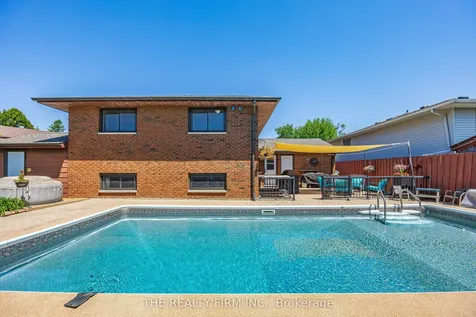 11 Brennan Drive Strathroy-caradoc ON N7G 3S2