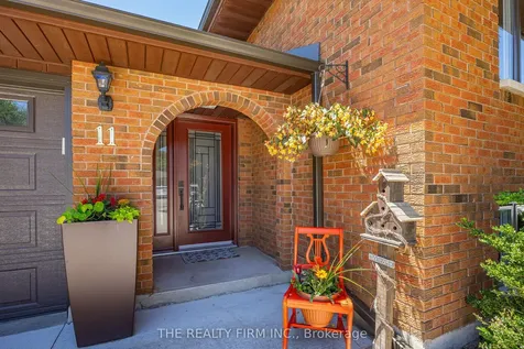 11 Brennan Drive Strathroy-caradoc ON N7G 3S2