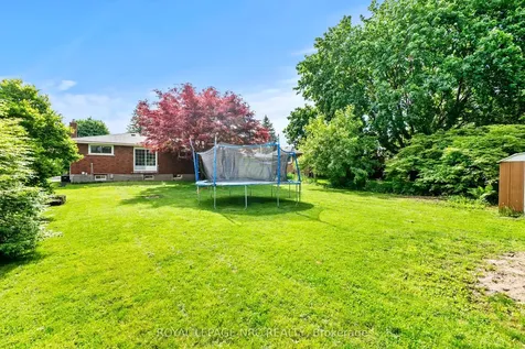 51 Henry Street Niagara-on-the-lake ON L0S 1T0