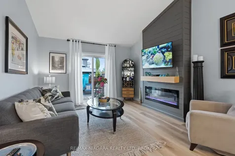 149 Roselawn Crescent Welland ON L3C 0C5
