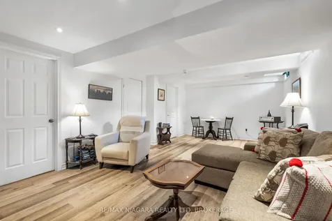 149 Roselawn Crescent Welland ON L3C 0C5