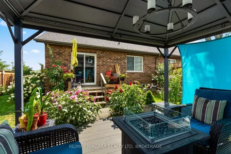 149 Roselawn Crescent Welland ON L3C 0C5