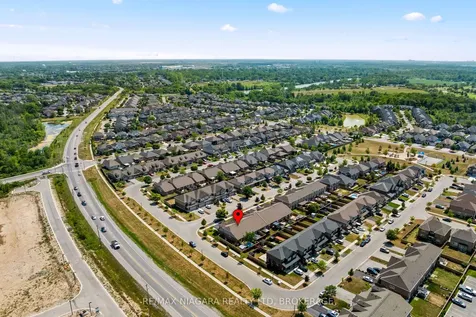 149 Roselawn Crescent Welland ON L3C 0C5