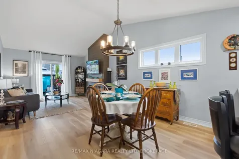149 Roselawn Crescent Welland ON L3C 0C5