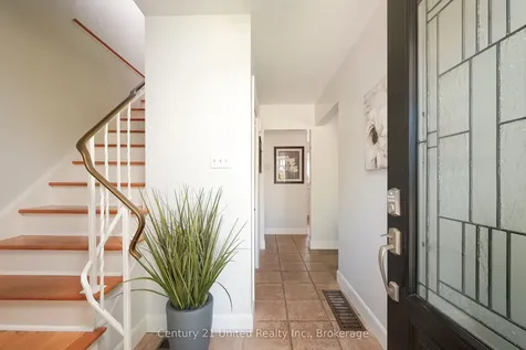 1233 Franklin Drive Peterborough ON K9H 6Z3