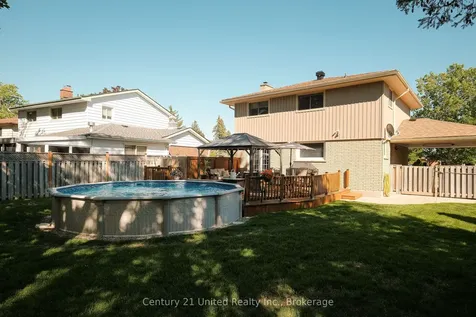 1233 Franklin Drive Peterborough ON K9H 6Z3