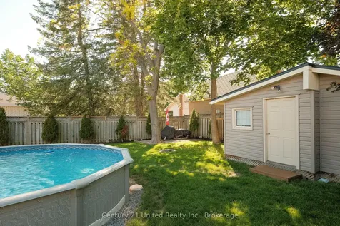 1233 Franklin Drive Peterborough ON K9H 6Z3