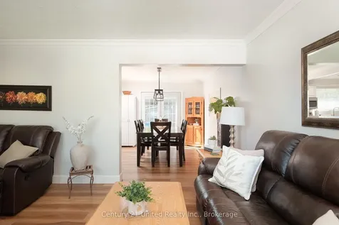 1233 Franklin Drive Peterborough ON K9H 6Z3