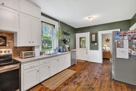 73 William Street Ashfield-colborne-wawanosh ON N0M 1R0
