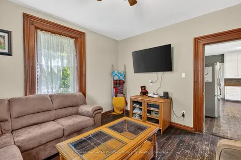 73 William Street Ashfield-colborne-wawanosh ON N0M 1R0