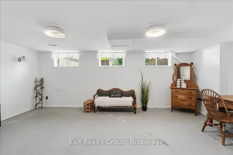 71 Elizabeth Street Stirling-rawdon ON K0K 3E0