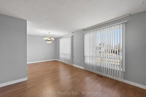 19 Lynwood Drive Hamilton ON L8E 3E7
