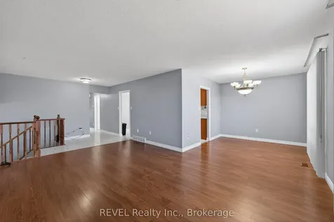 19 Lynwood Drive Hamilton ON L8E 3E7