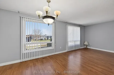 19 Lynwood Drive Hamilton ON L8E 3E7