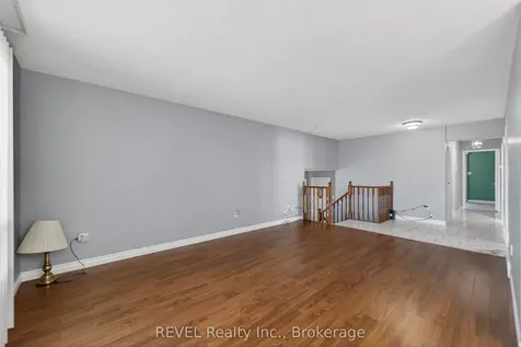 19 Lynwood Drive Hamilton ON L8E 3E7