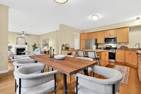 40 Maplevale Drive Hamilton ON L9G 0C5