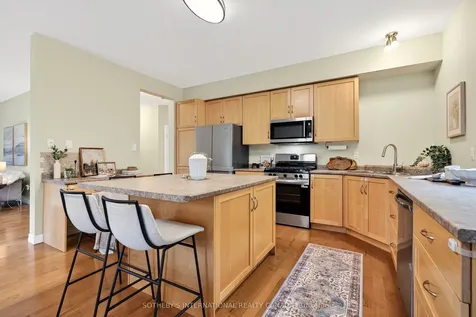 40 Maplevale Drive Hamilton ON L9G 0C5