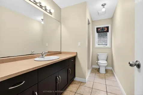 40 Maplevale Drive Hamilton ON L9G 0C5