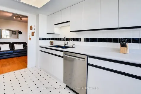 6 Willow Street Waterloo ON N2J 4S3